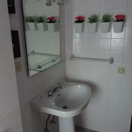 Apartment Pisos De Pin