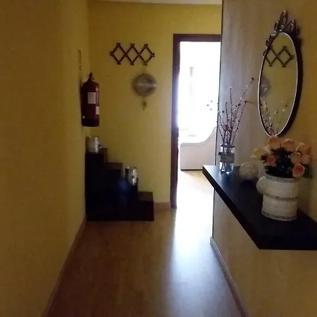 Pisos De Pin Apartment *